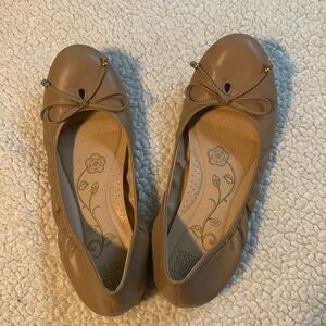 Size 10 Mootsies Tootsies Flata